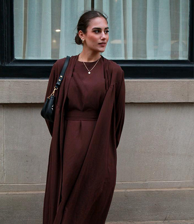 Elegant modest fashion - craftsmanship detail